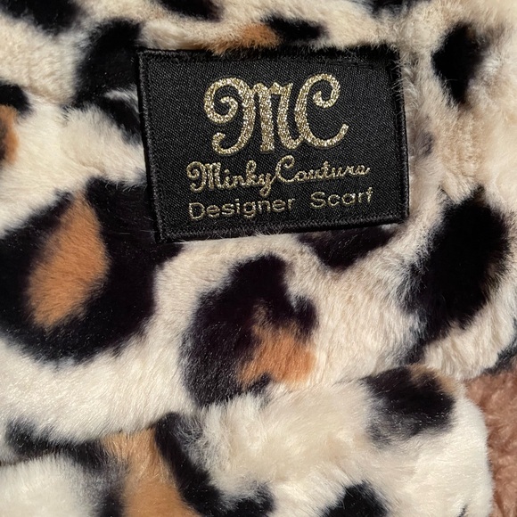 NWOT Minky Couture leopard animal print by scarf. - Picture 2 of 3